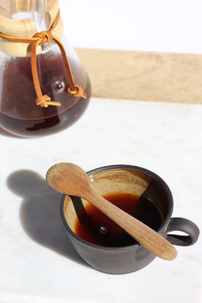 100% pure Kona Prime Coffee, full city roast, balanced acidity